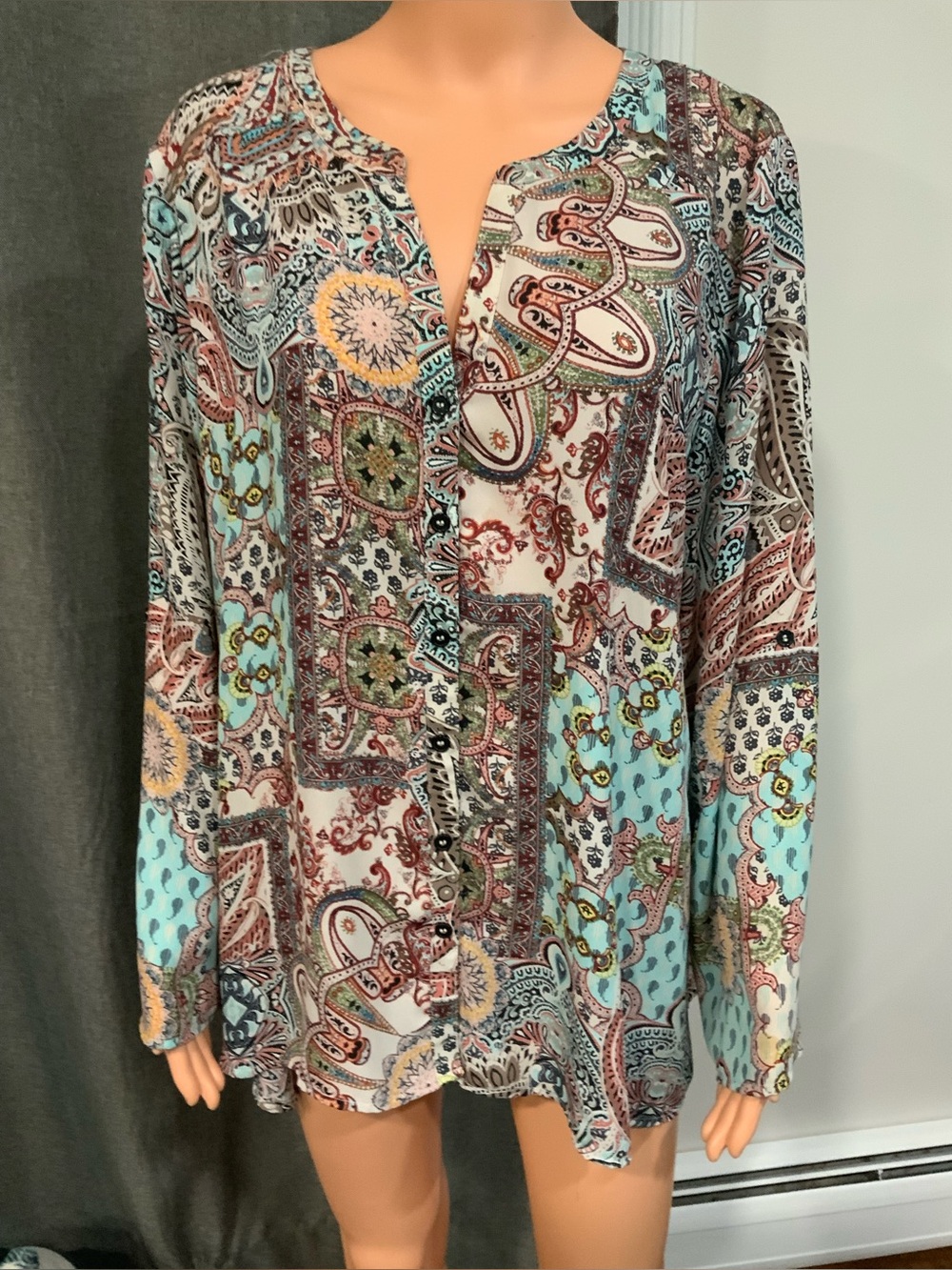 Spense Multi-Color Paisley Patchwork Button-Front Blouse